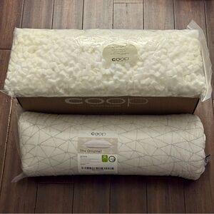 COOP Adjustable Queen Pillow